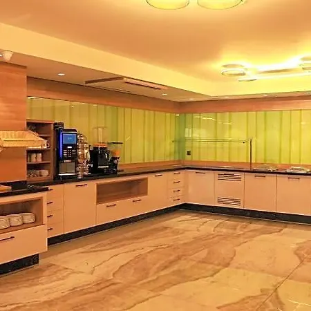 Radar Hotel 3*
