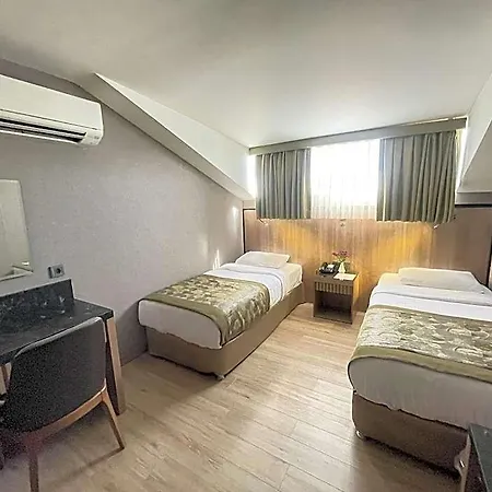 Radar Hotel 3*