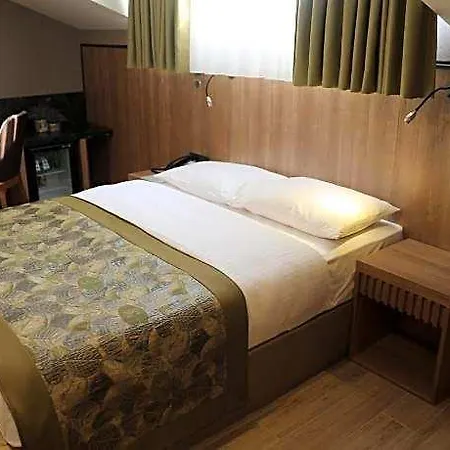 Radar Hotel 3*