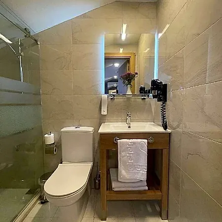 Radar Hotel 3*