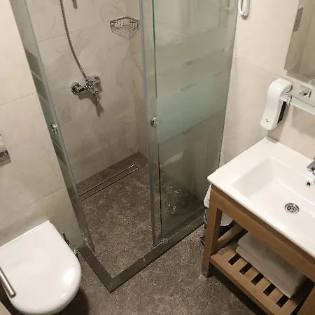 Radar Hotel 3*