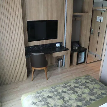 Radar Szálloda 3*